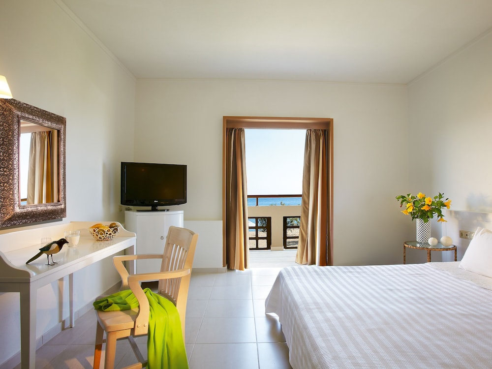 Double Room Garden view - Photo 3