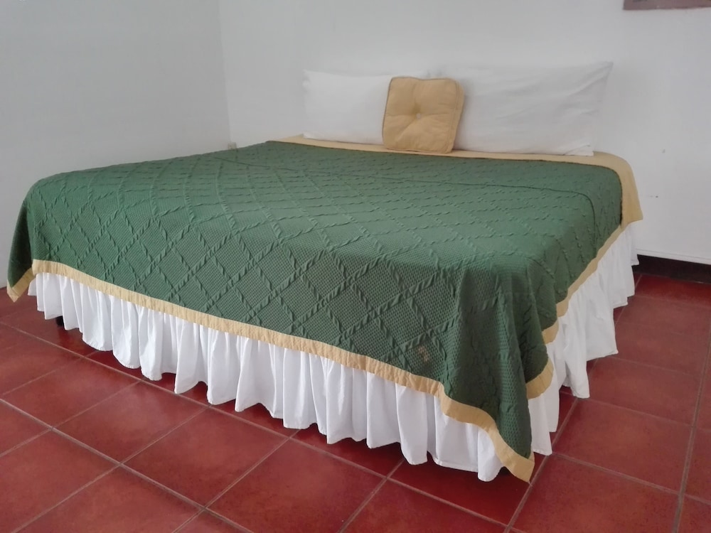 Basic Apartment, Multiple Beds, City View photo 1