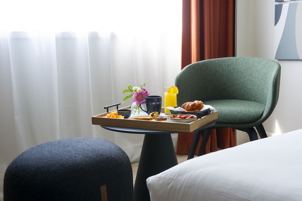 Executive Room, 1 Double Bed, River View - Photo 3