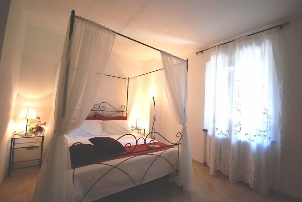 Superior Quadruple Room (Falterona) photo 1
