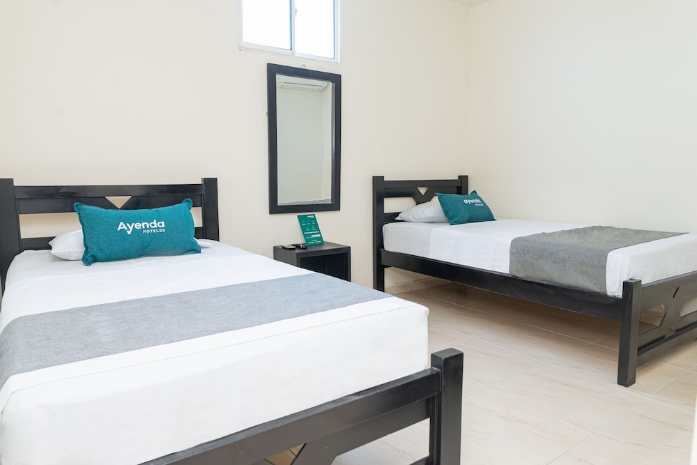 Standard Twin Room photo 1