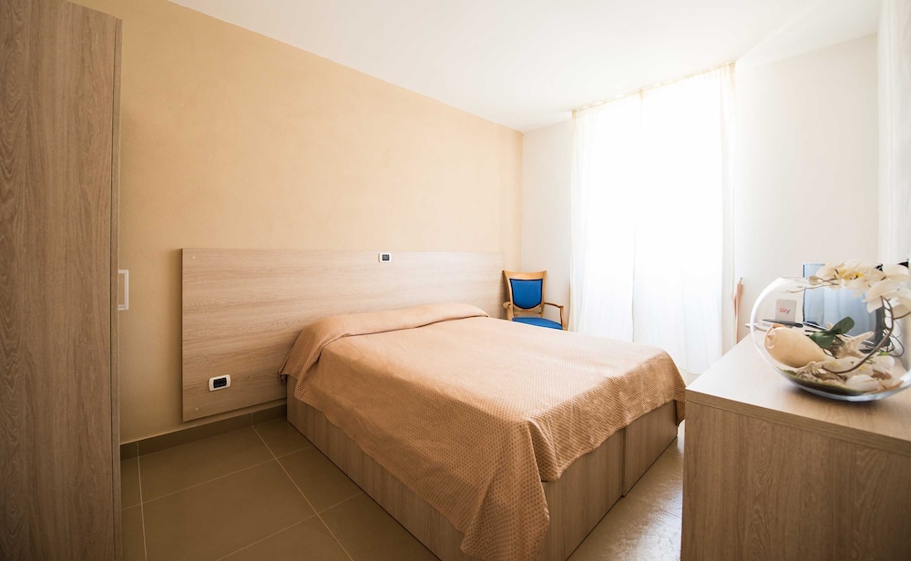 Standard Single Room photo 3