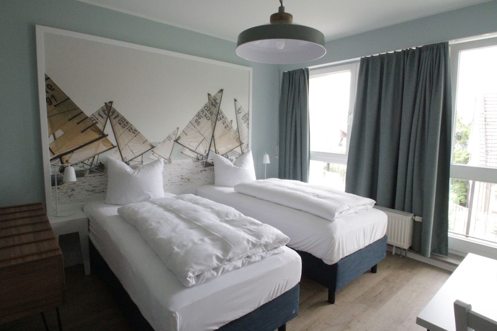 Standard Double Room photo 2