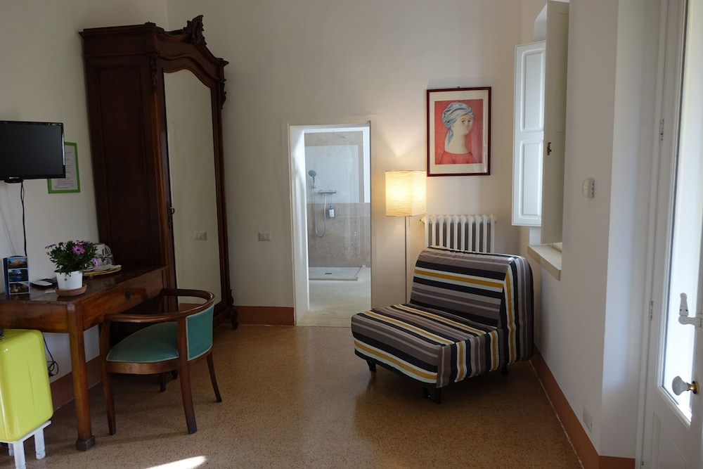 Elite Double Room, Terrace photo 3