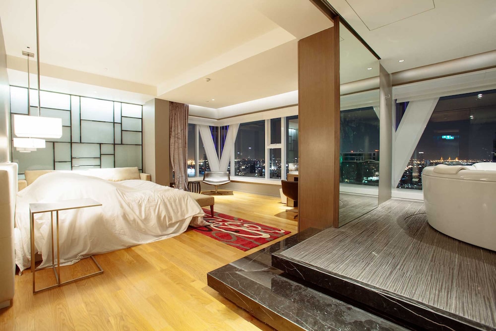 Presidential Suites