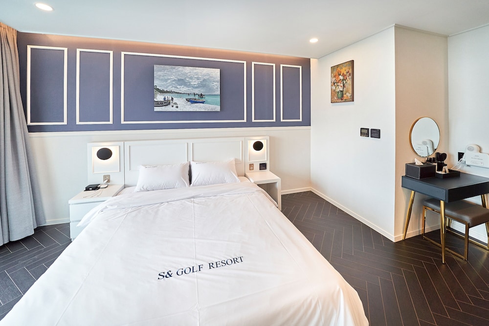 Hotel Type Standard Double Room, 1 Bedroom (No Cooking Allowed) - Photo 3