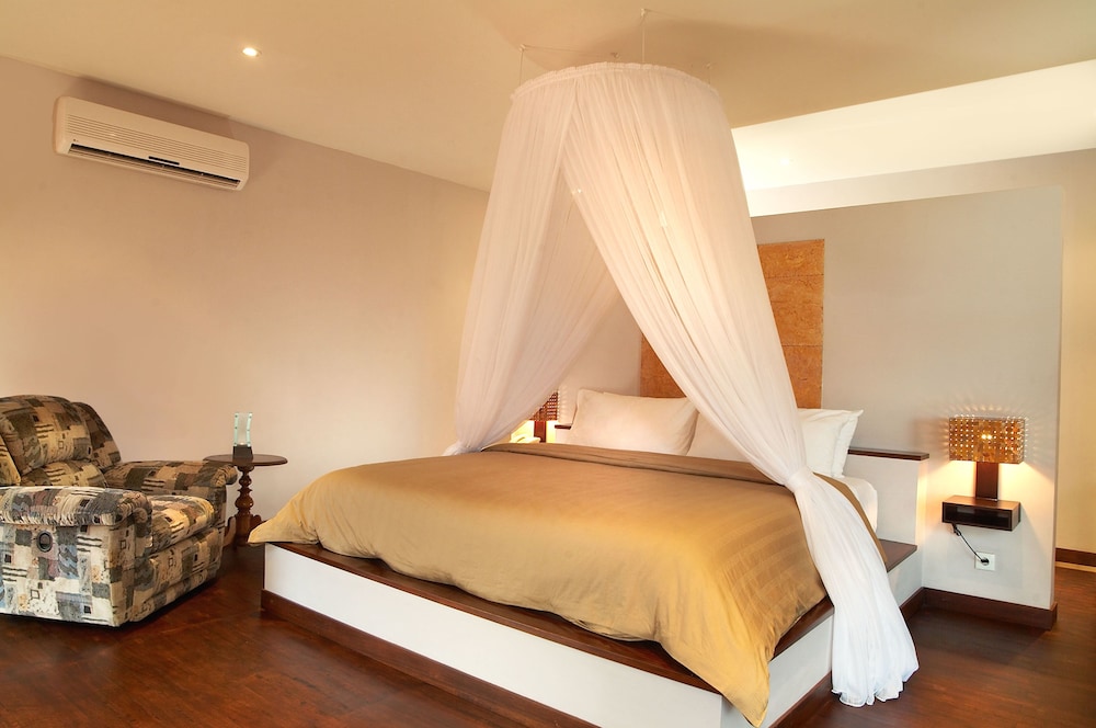 Premier Villa, 3 Bedrooms, Private Pool - Photo 2