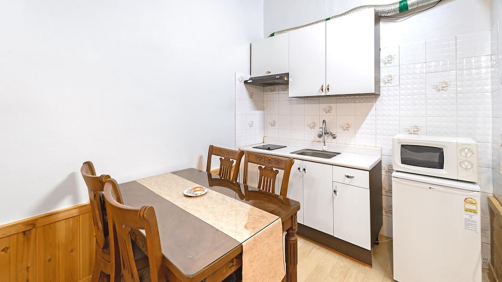 Basic Room, 1 Bedroom (202(PET)) - Photo 8
