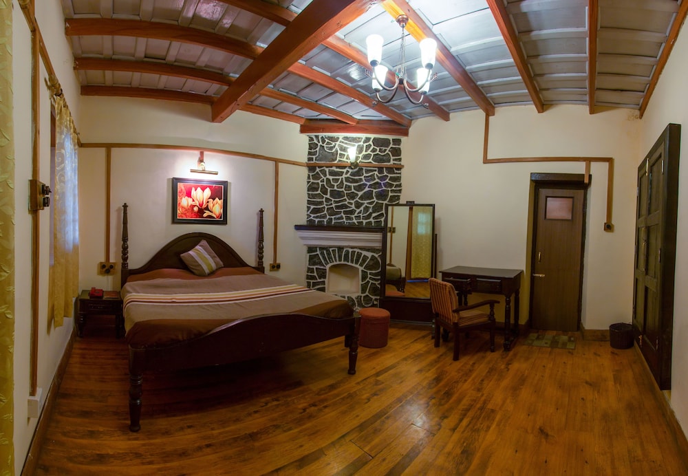 Suite (Heritage) - Photo 23