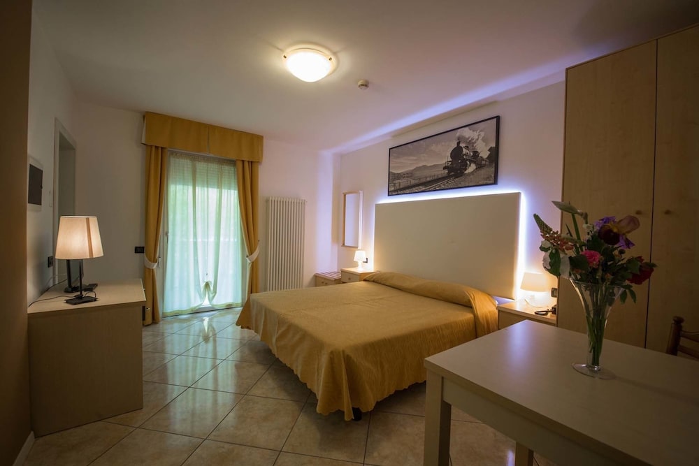 Double or Twin Room, Balcony