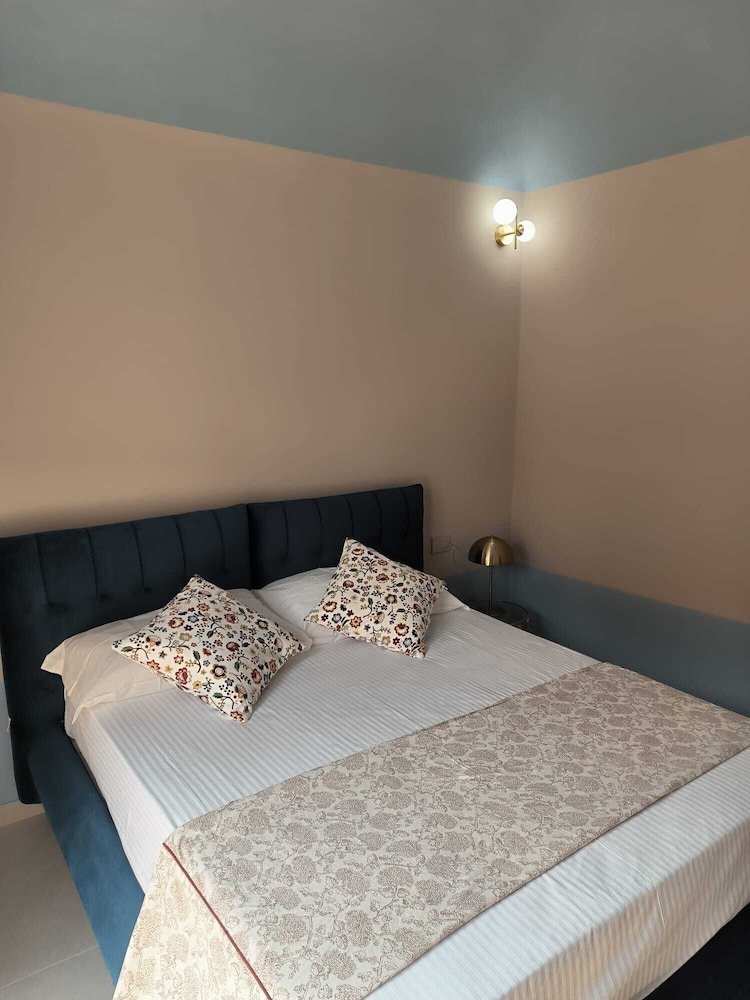 Basic Room (CUPOLA) photo 1