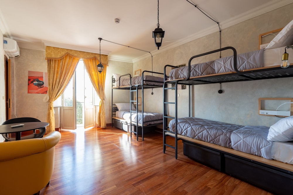 Shared Dormitory, Mixed Dorm (4 People) photo 2