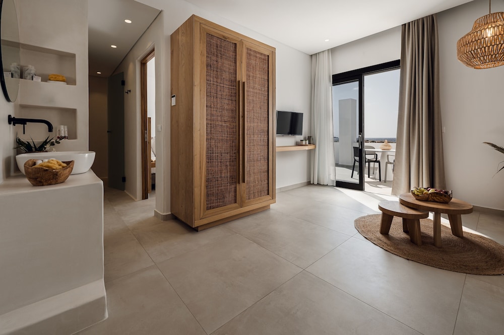 Family Suite, 2 rooms, sea view photo 3