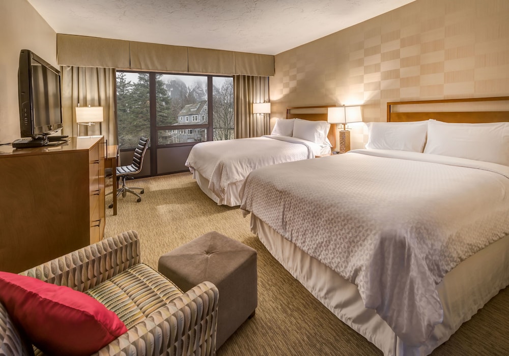 Junior Suite, Multiple Beds, Mountain View - Photo 4