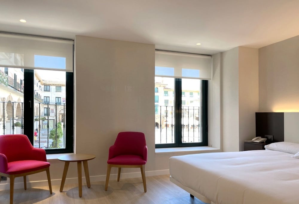 Superior Double or Twin Room photo 2