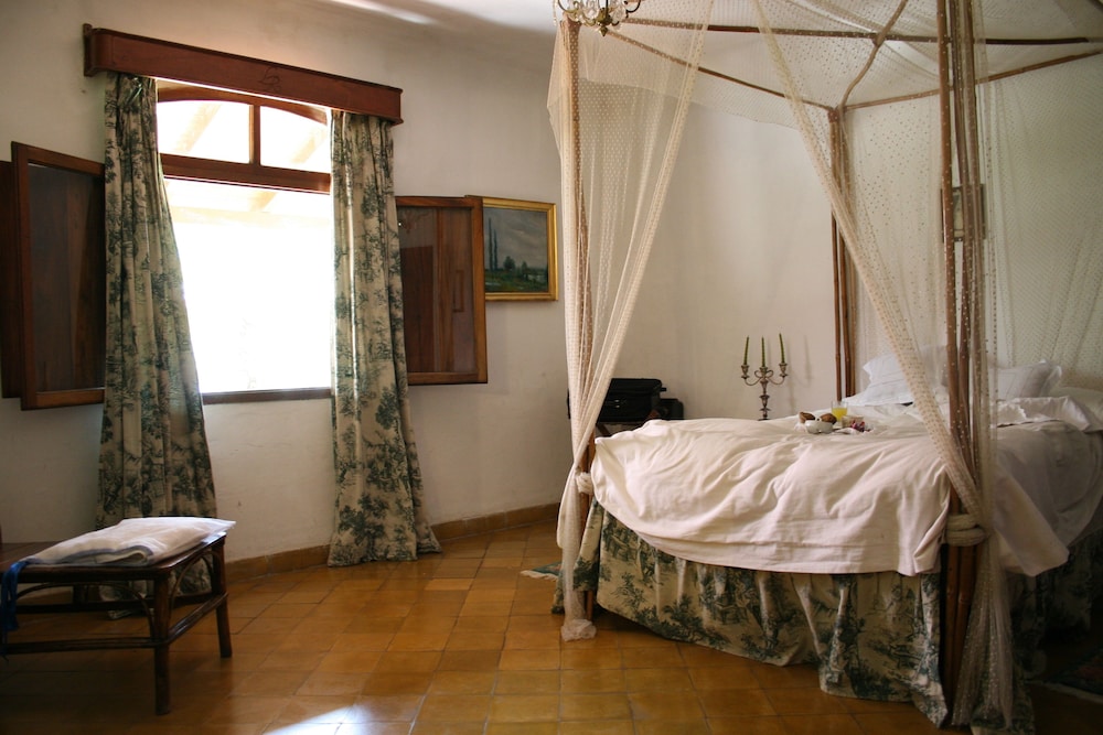 Standard Room photo 1
