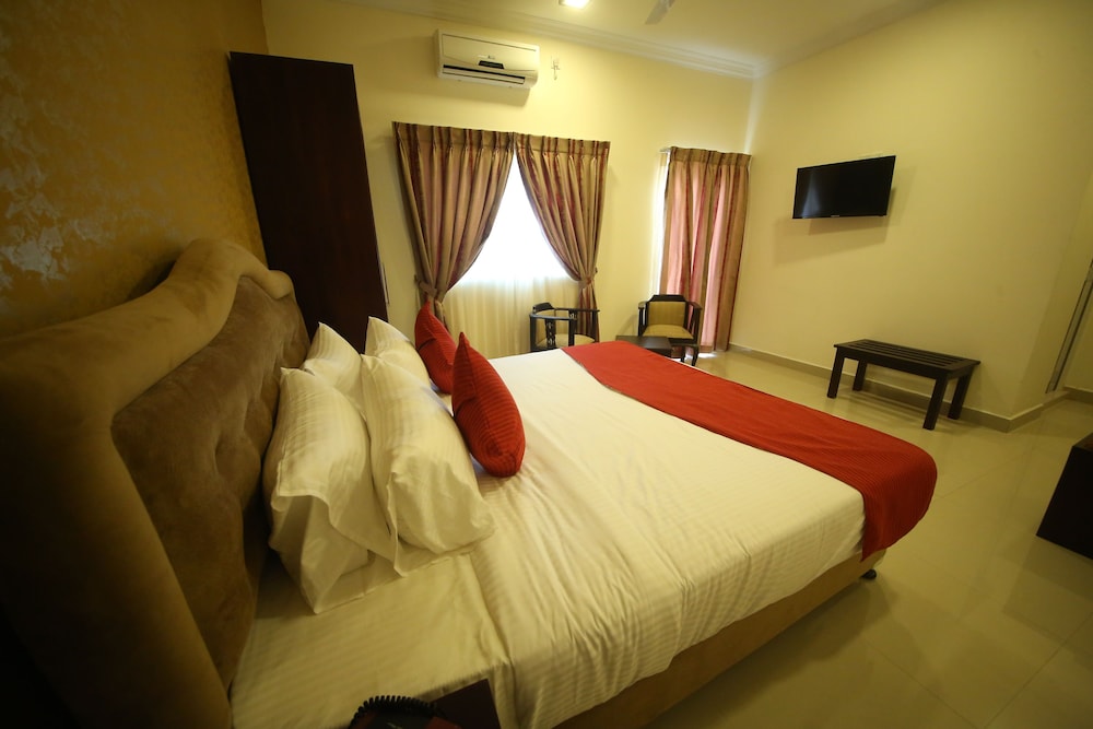 Deluxe Triple Room photo 3