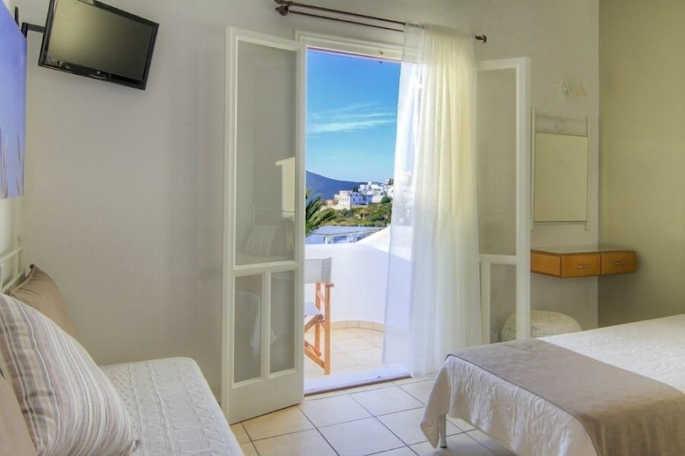 Standard Room, City View photo 3