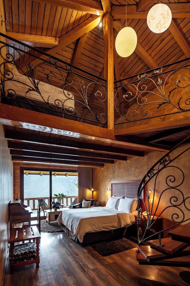 Triple Room, Balcony, City View