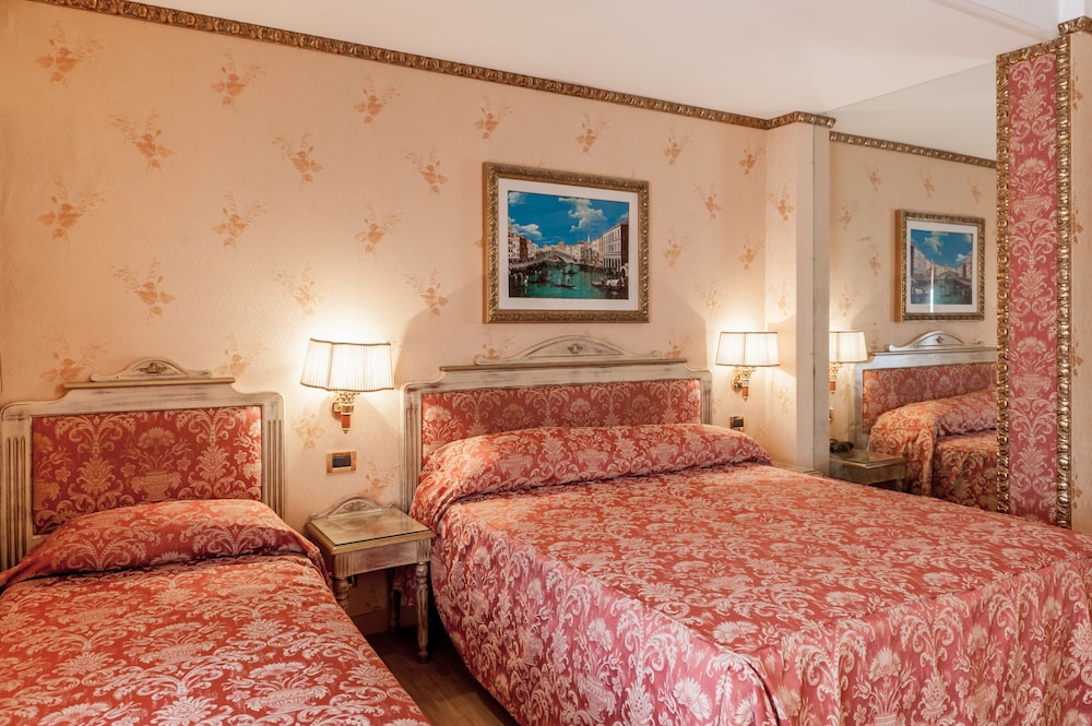 Standard Triple Room photo 1