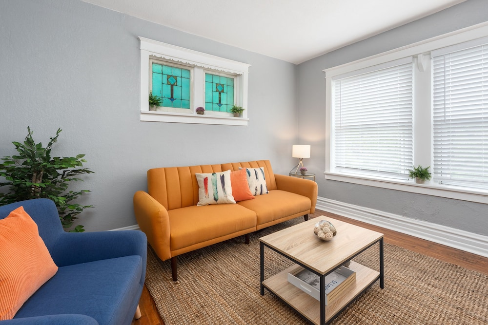 Traditional Apartment, 1 Bedroom, Non Smoking, Kitchen photo 1