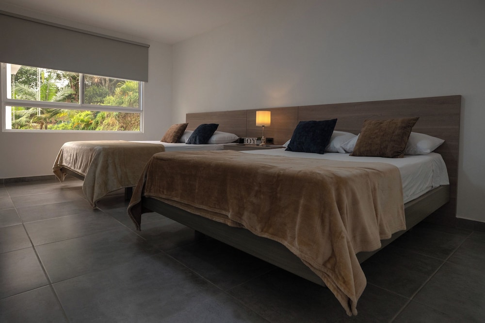 Comfort Double Room, Patio, Courtyard View
