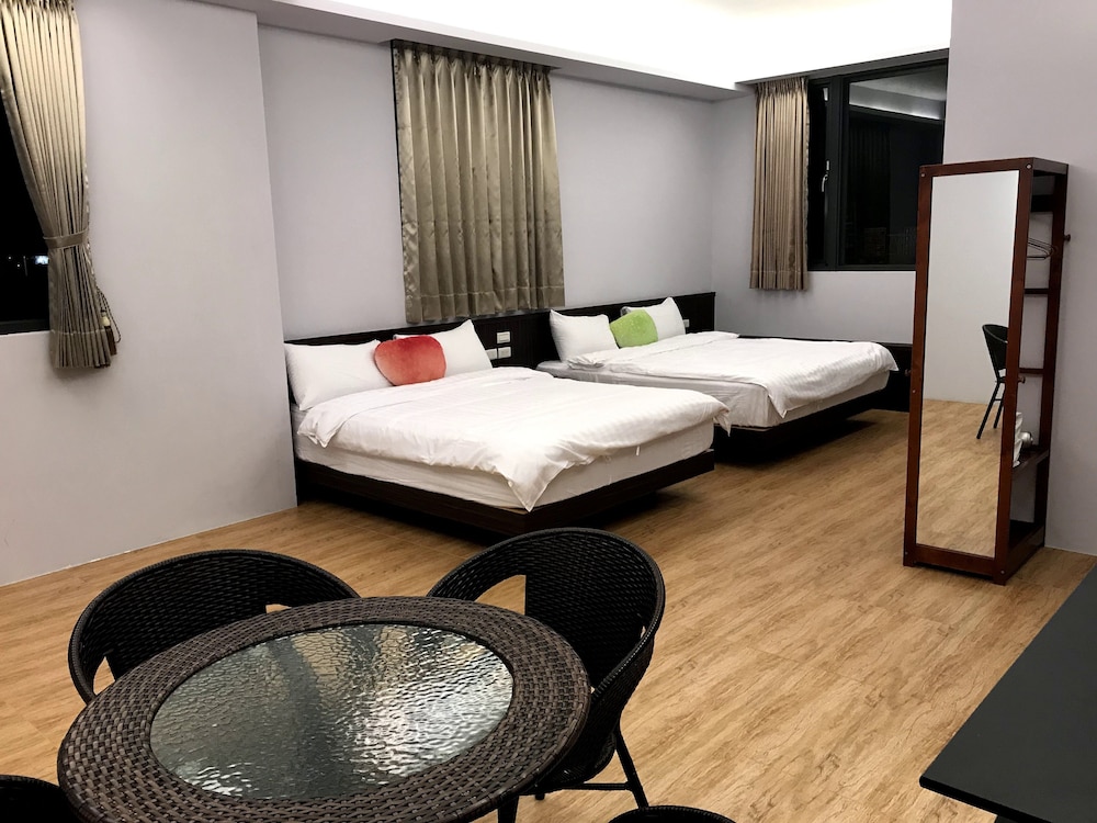 Family Quadruple Room photo 1