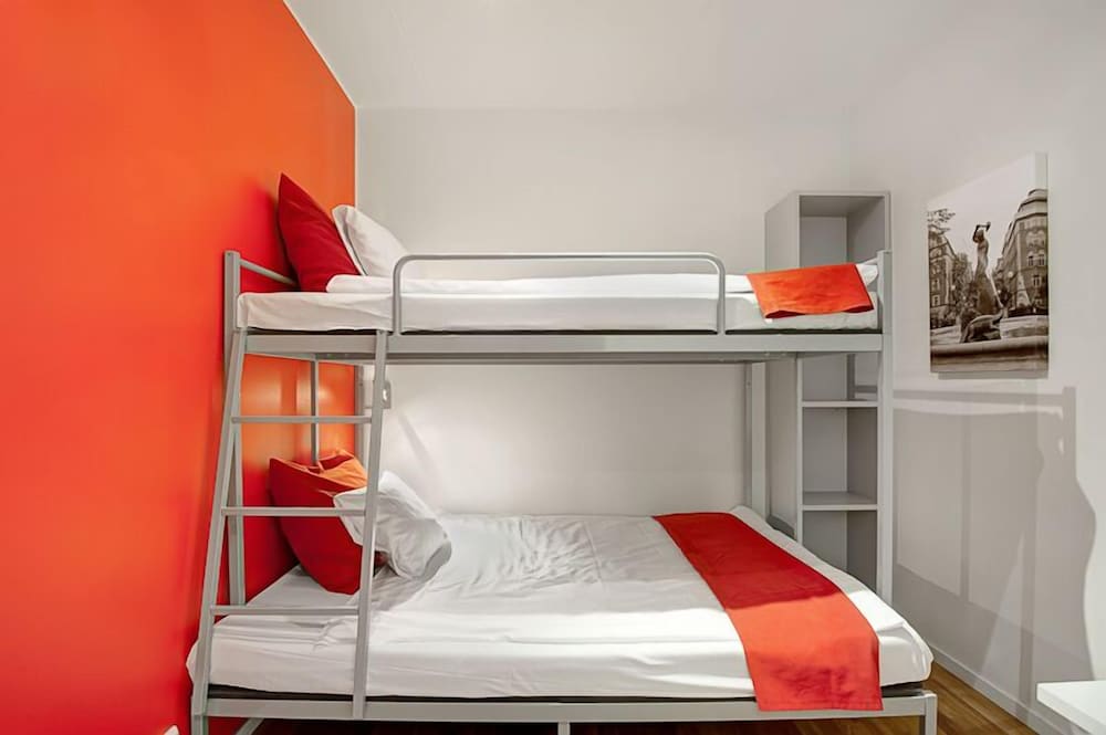 Economy Room, Multiple Beds, Non Smoking, No Windows (No Bathroom) - Photo 3