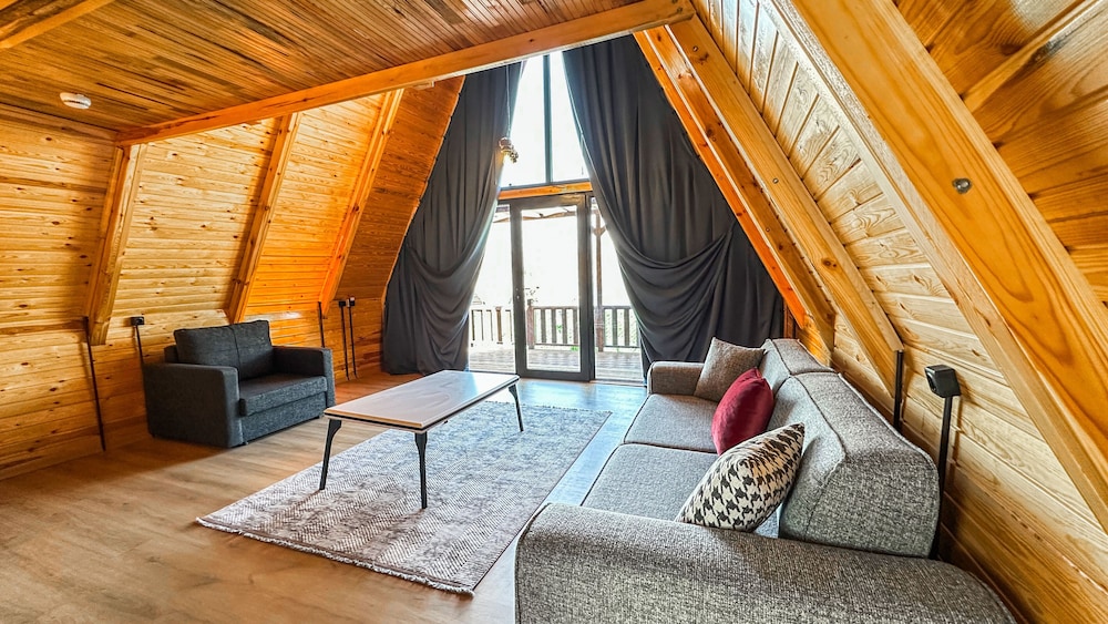 Standard Bungalow, 1 Double Bed, Non Smoking, Mountain View