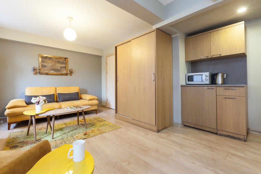 Deluxe Suite (Spa Bath) photo 3