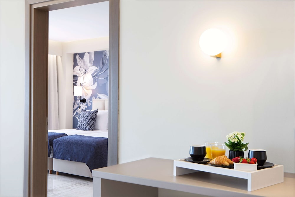 Executive Suite, Sea View - Photo 4