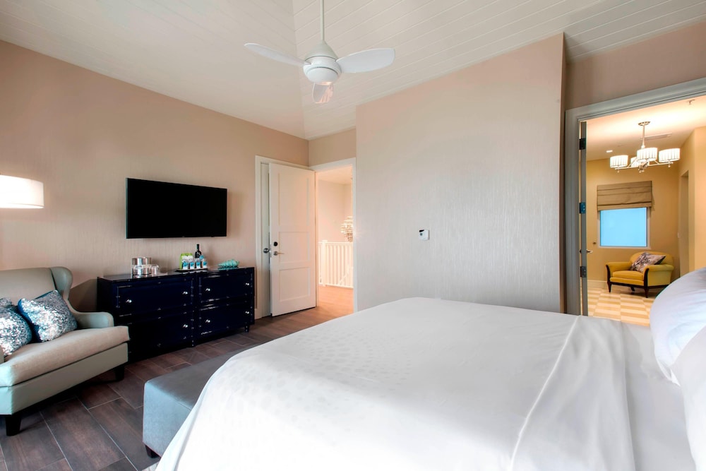 Royal House, 3 Bedrooms, Bay View (Mobility/Hearing Access, Roll-in Shwr) photo 2