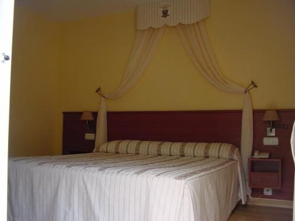 Habitación Doble o con Dos Camas