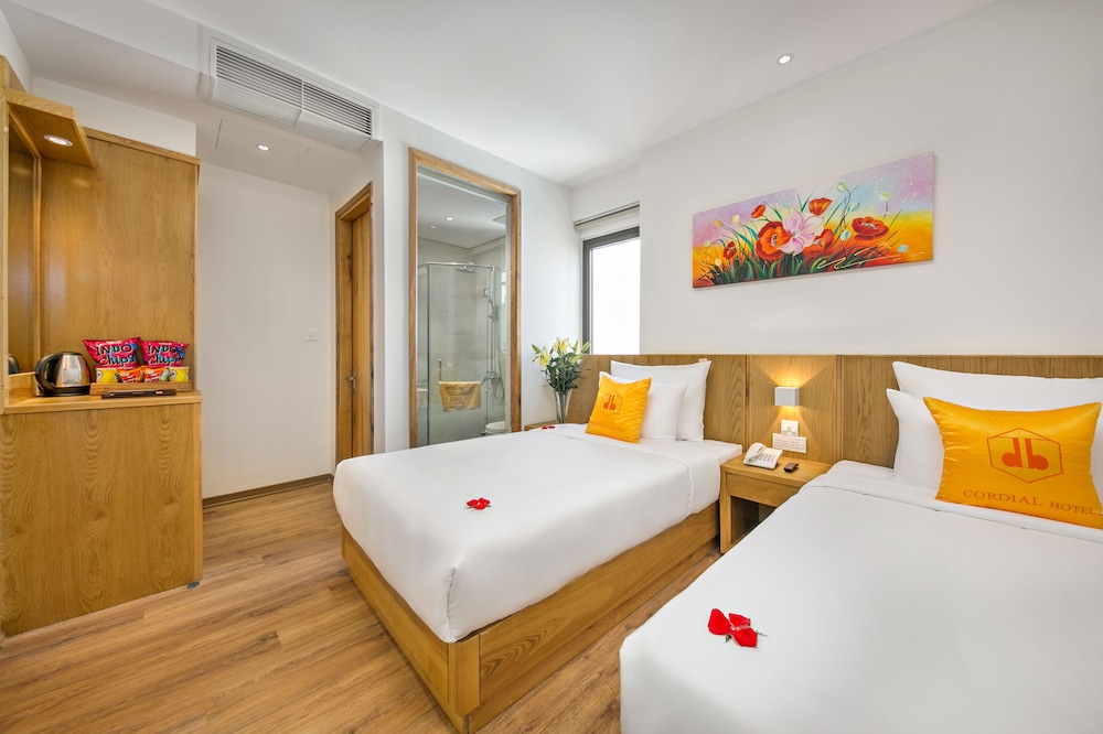 Superior Double or Twin Room, Non Smoking photo 3