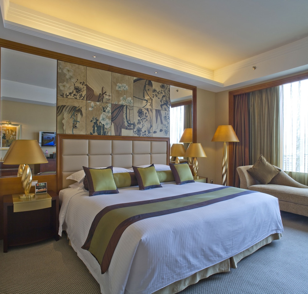 Standard Room, 2 Twin Beds, City View photo 2