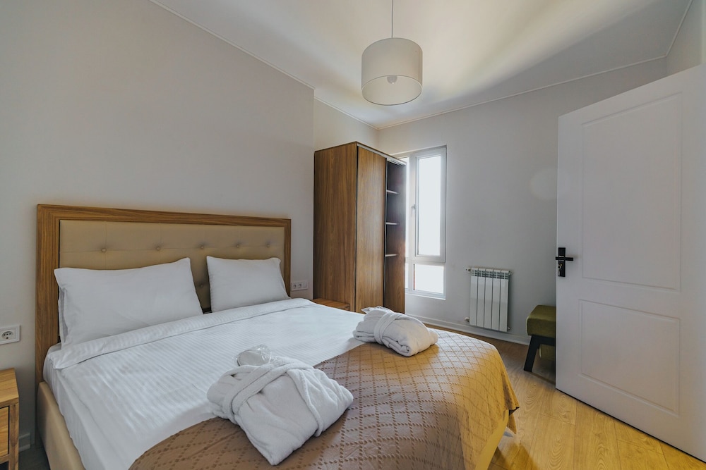 2-bedroom apartment