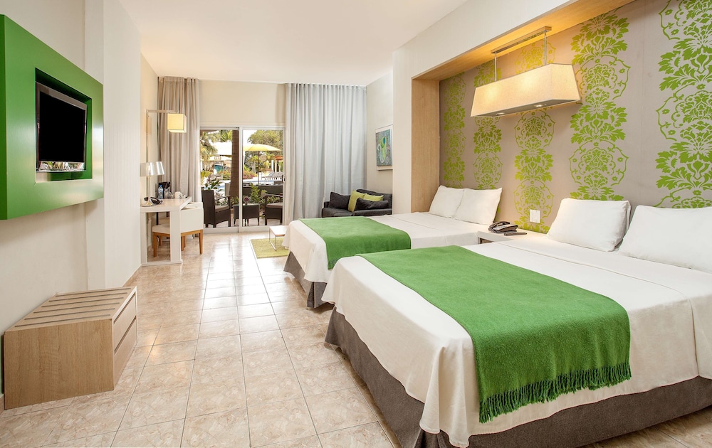 Premium Room (Extra Bed 2 Adults + 1 Child)