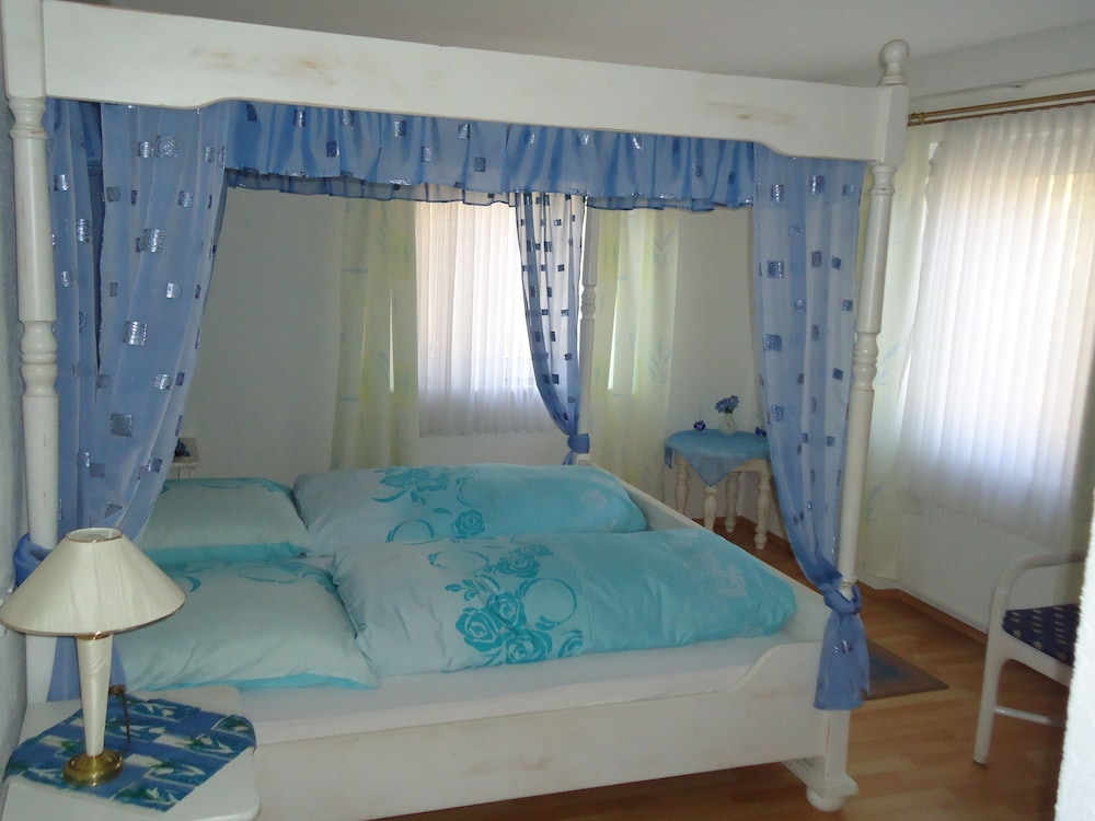 Double Room, Non Smoking, Garden Area