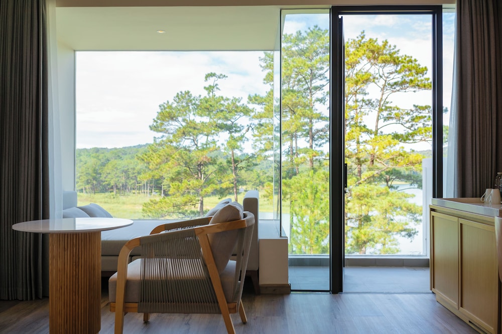 Double Room, Lake View, Tower