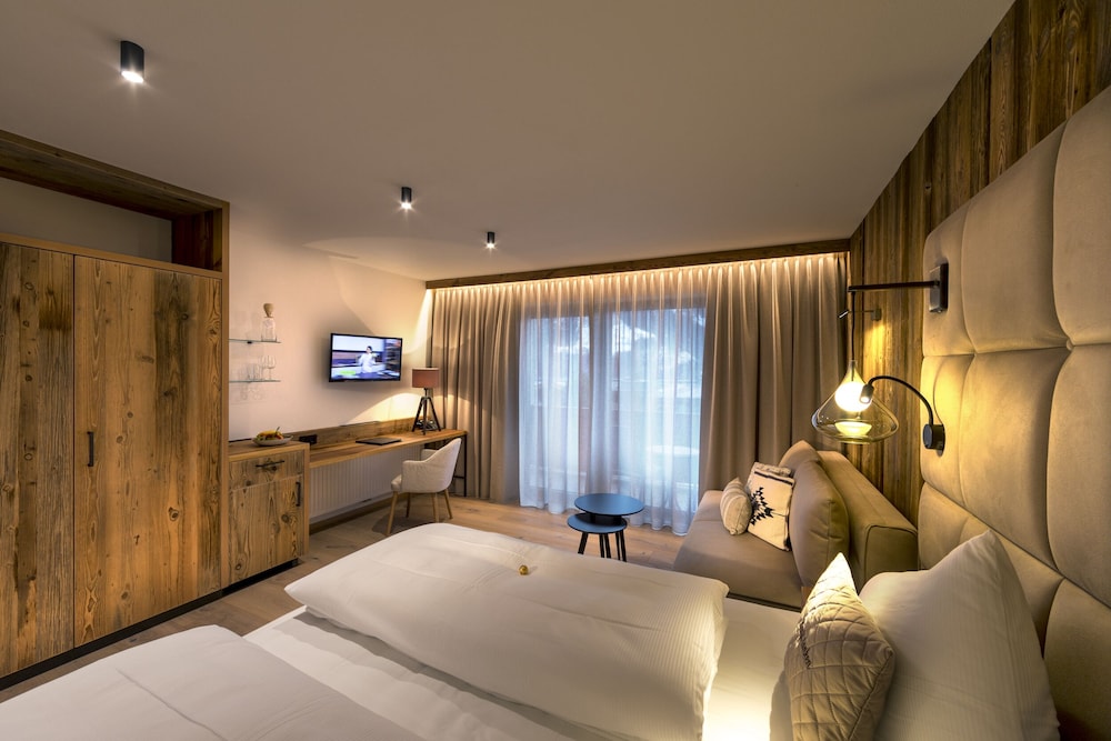 Superior Double Room, Balcony photo 1