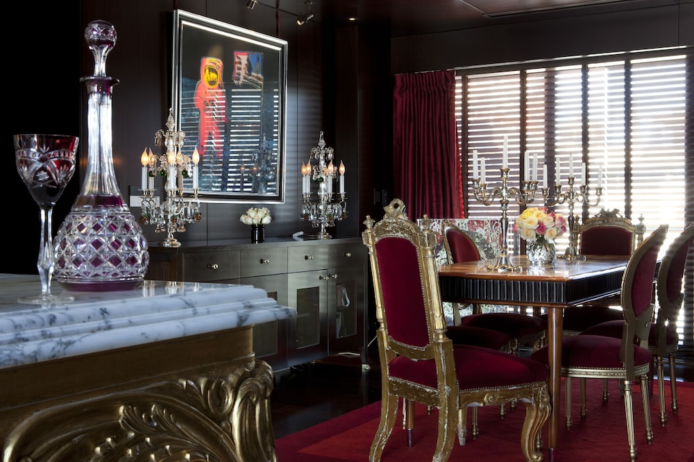 Suite (Faena)