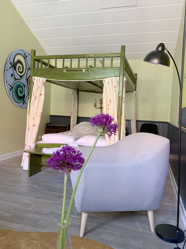 Standard Double Room, 1 Double Bed, Courtyard Area photo 3