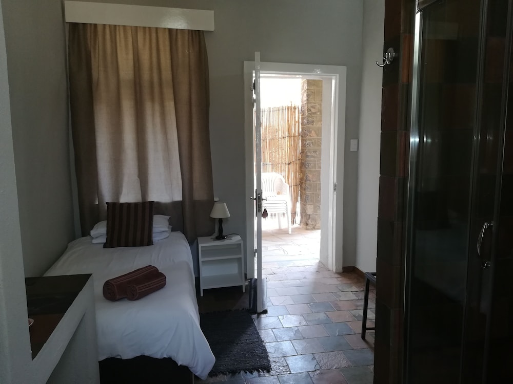 Standard Single Room photo 1