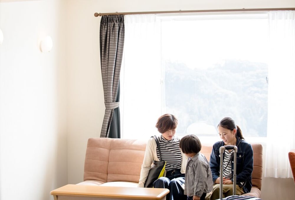 Japanese/Western Style Room photo 3