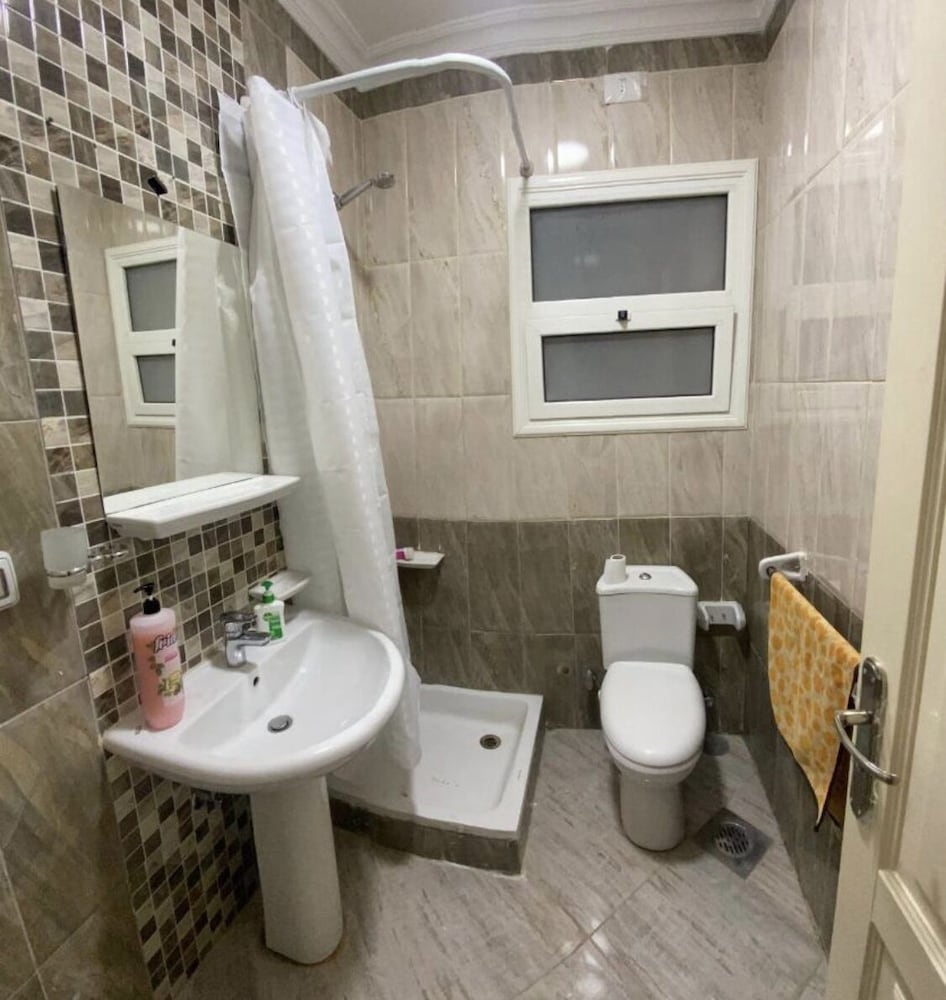 Comfort Apartment, 2 Bedrooms, Garden View photo 3