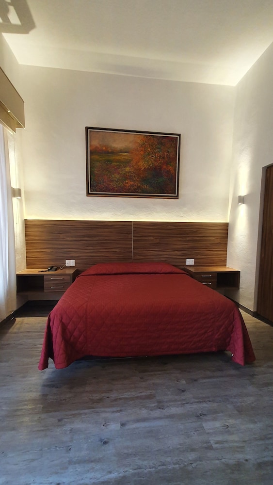 Luxury Room, 1 King Bed, Non Smoking