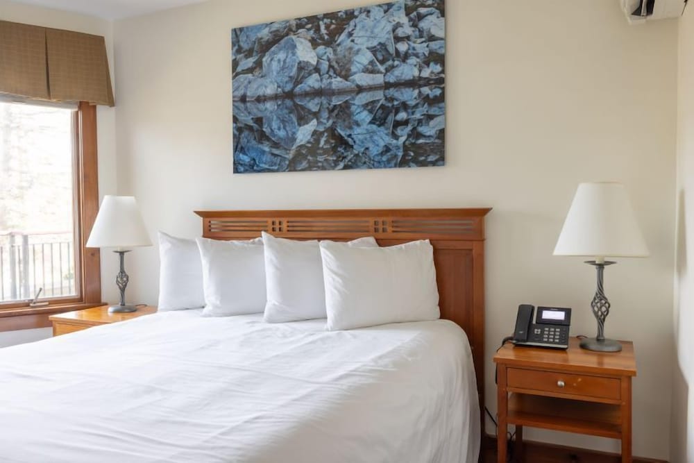 Room, Multiple Beds (Windwood) photo 2
