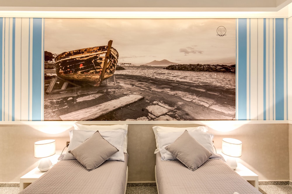 Superior Triple Room photo 2