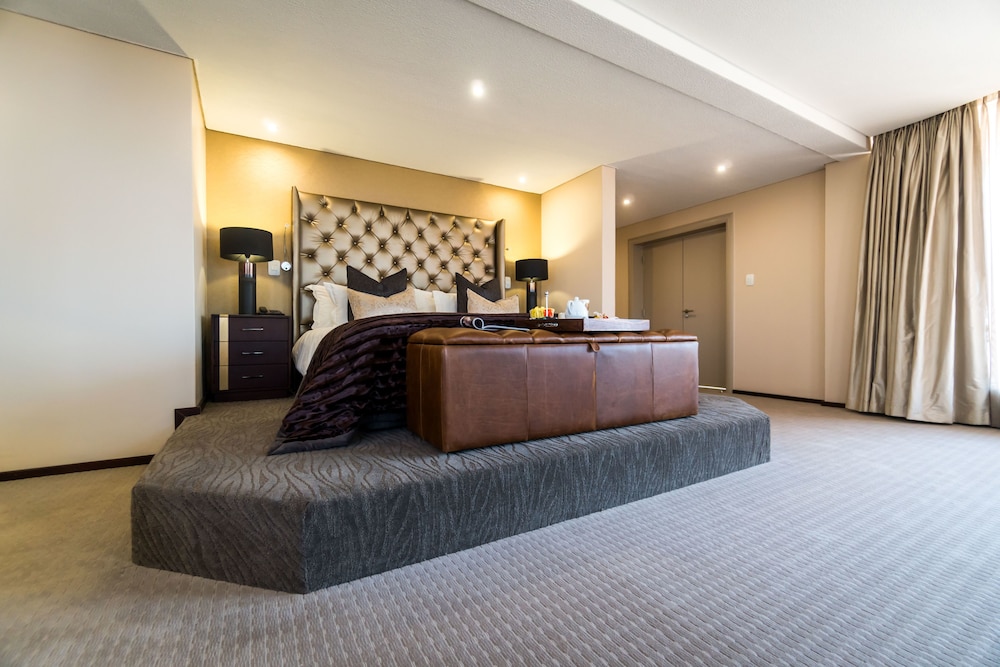 Presidential Suite photo 2