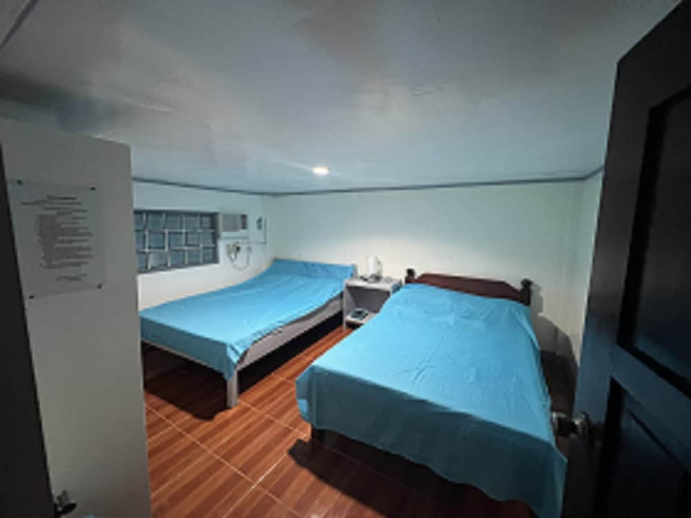Deluxe Shared Dormitory photo 2